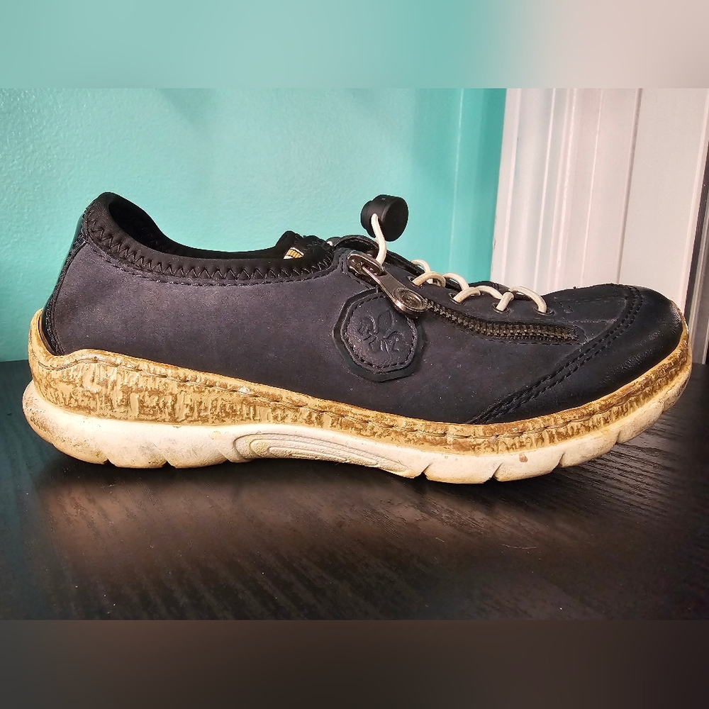 Rieker Black Leather Shoes with Tan Laces Women's Size 37 (U.S. 6)